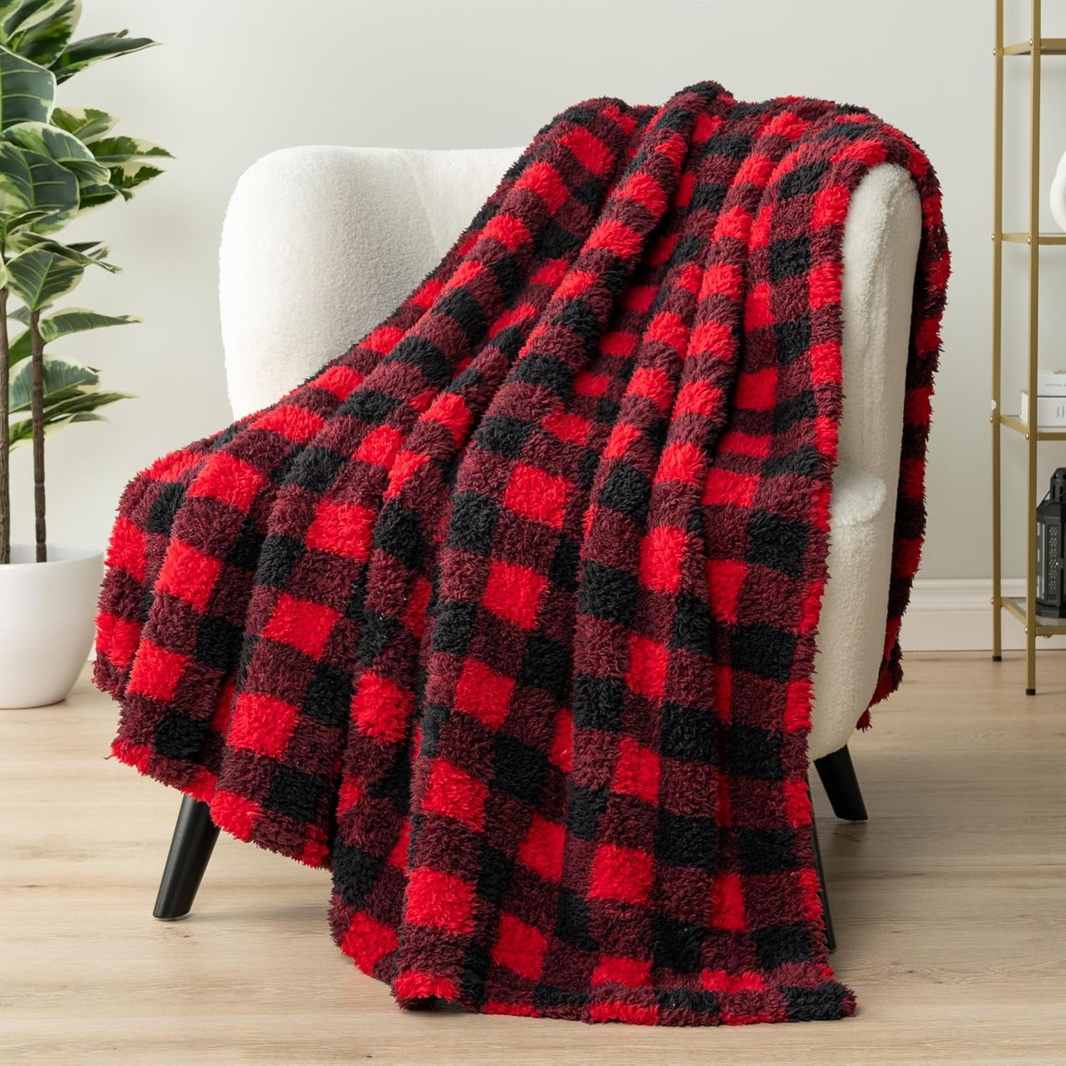 Sherpa Throw Blanket for Couch Sofa, Black Red Checkered Fluffy Warm Plush Blanket for Bed, Cozy Super Soft Lightweight Throw, Fuzzy Decorative Blanket, All Season Home, 50X60