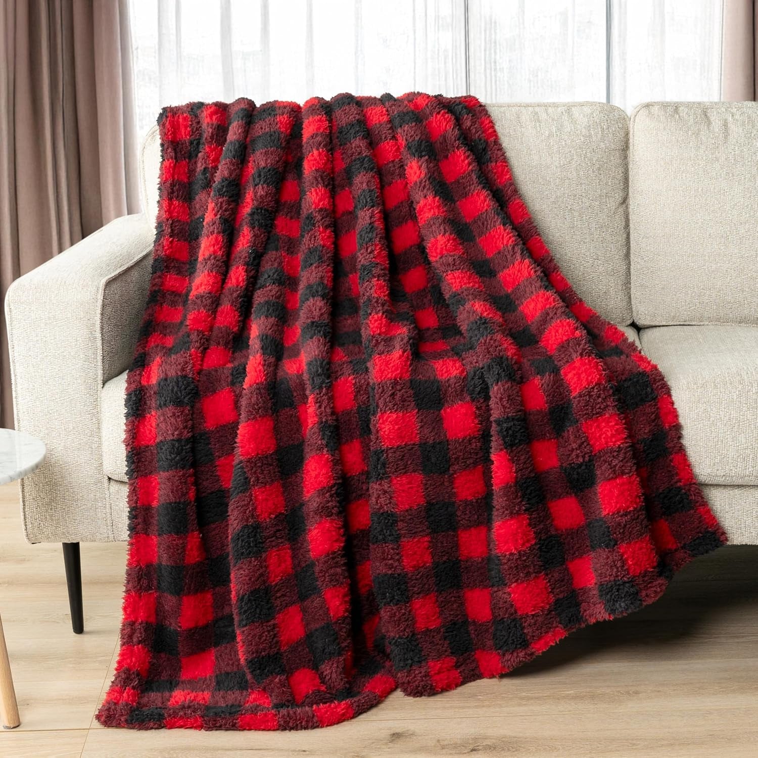 Sherpa Throw Blanket for Couch Sofa, Black Red Checkered Fluffy Warm Plush Blanket for Bed, Cozy Super Soft Lightweight Throw, Fuzzy Decorative Blanket, All Season Home, 50X60